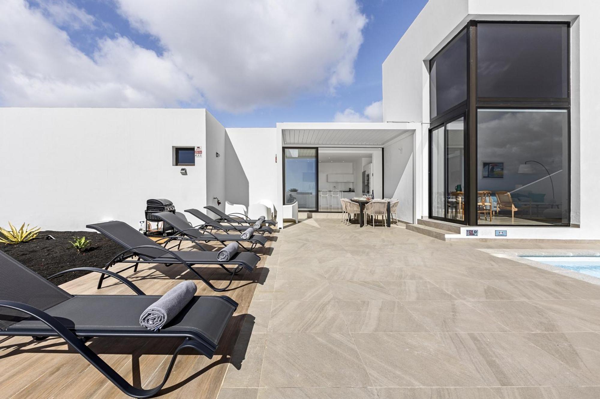 Casahost Fontaine Bleue Villa Tías Exterior foto